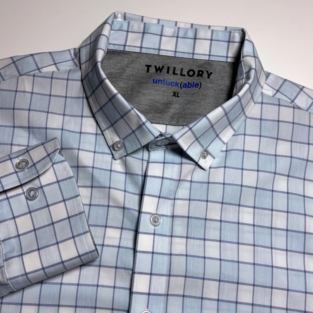 Twillory Untuckable Performance Dress Shirt Mens XL Blue White Cool Button Down